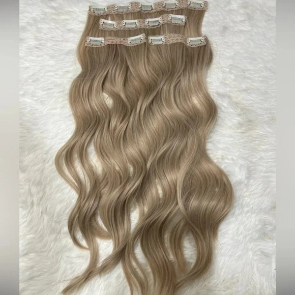 20 In Clip In light Blonde 18/613 Curly Long Hair Extensions For Thick p… - Picture 3 of 8